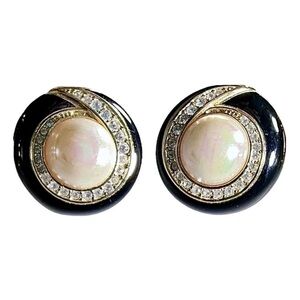 Dior gold-toned vintage earrings from the 1980s